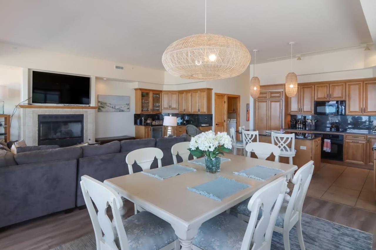 Sugar Beach Villa 1012 Luxury Waterfront Condo Traverse City Buitenkant foto