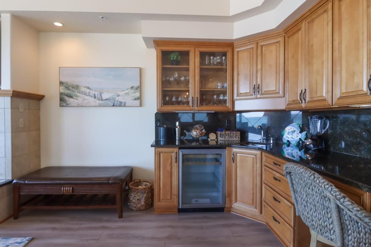Sugar Beach Villa 1012 Luxury Waterfront Condo Traverse City Buitenkant foto